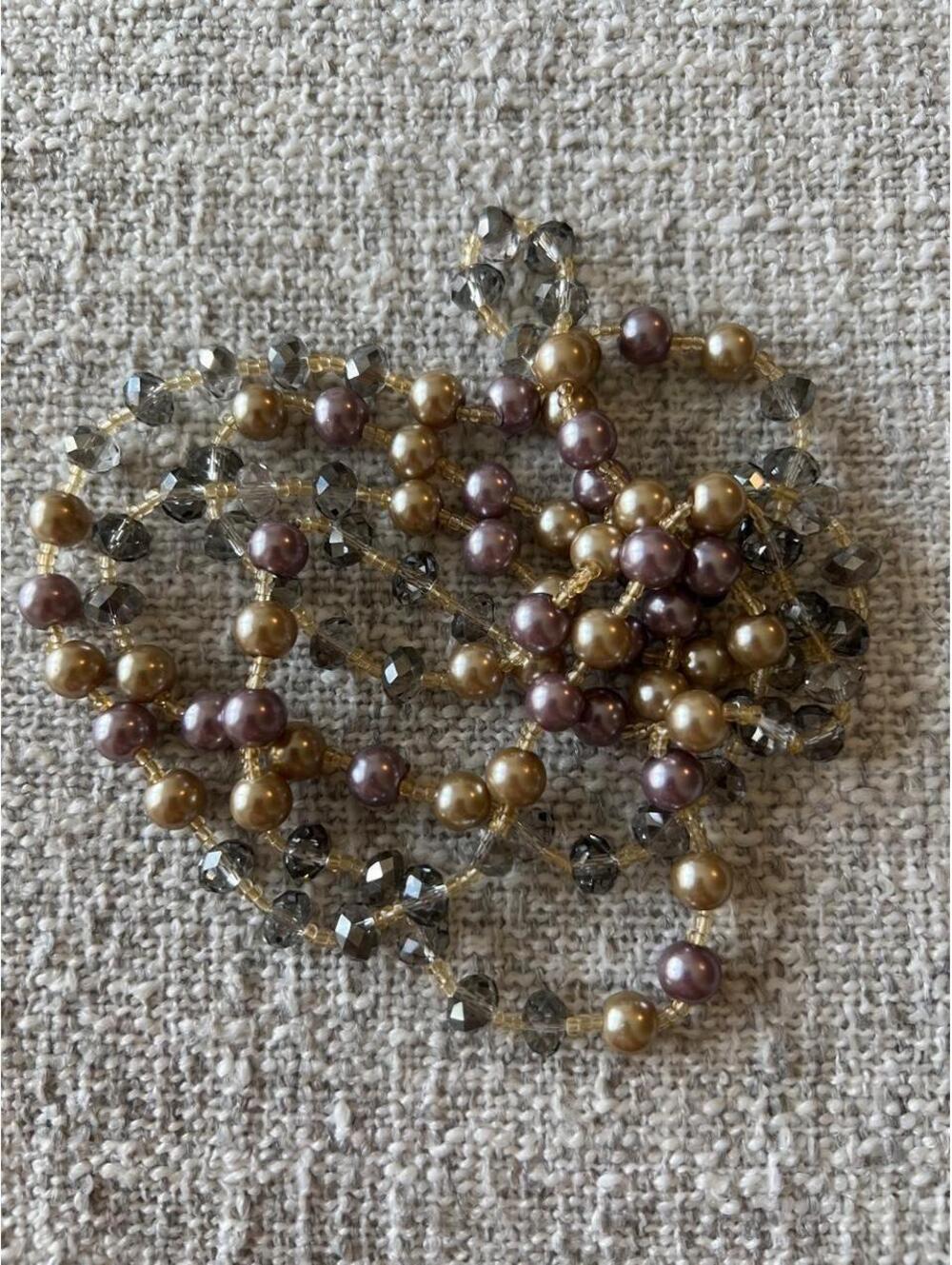 Flapper Style Strand Necklace